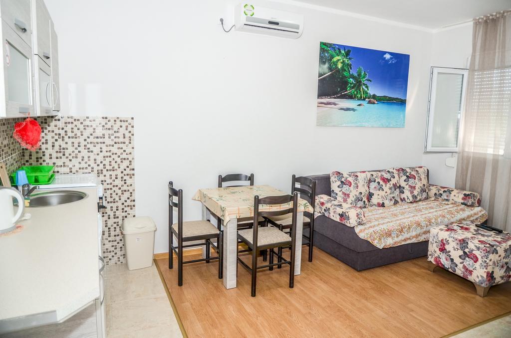 Apartments Paradise Ulcinj Bagian luar foto