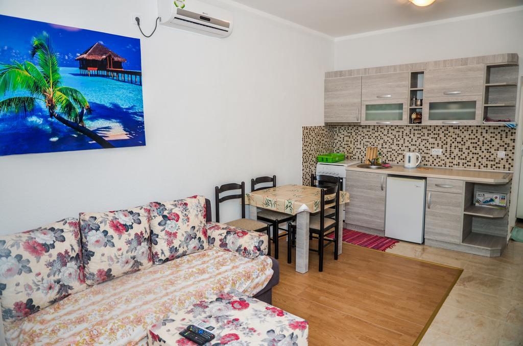 Apartments Paradise Ulcinj Bagian luar foto